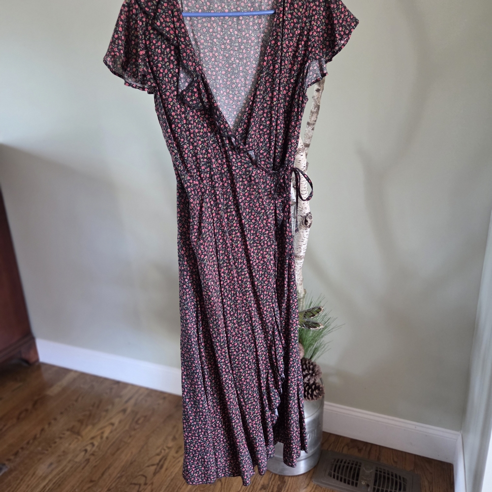 Kimchi Blue Black and Pink Floral Wrap Midi Dress